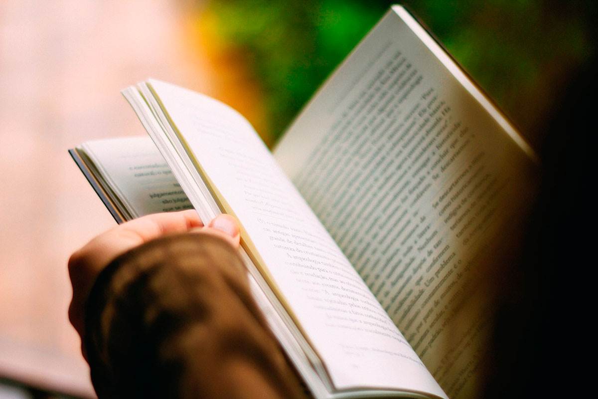infenshui.ru - К чему приснилась книга